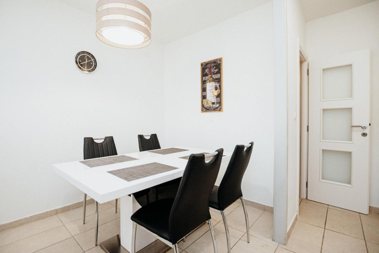 Apartment Double S Zara Esterno foto